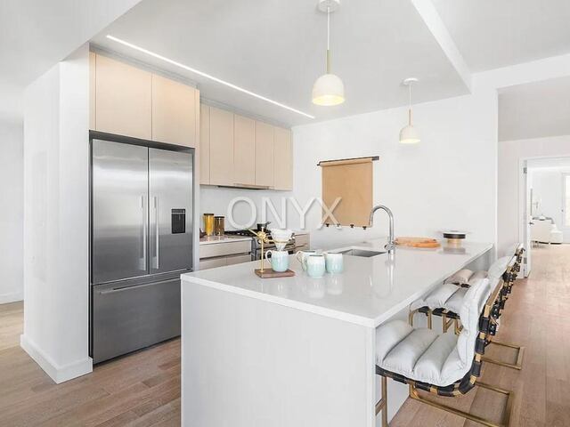 3-Bedroom at 146 Pierrepont Street