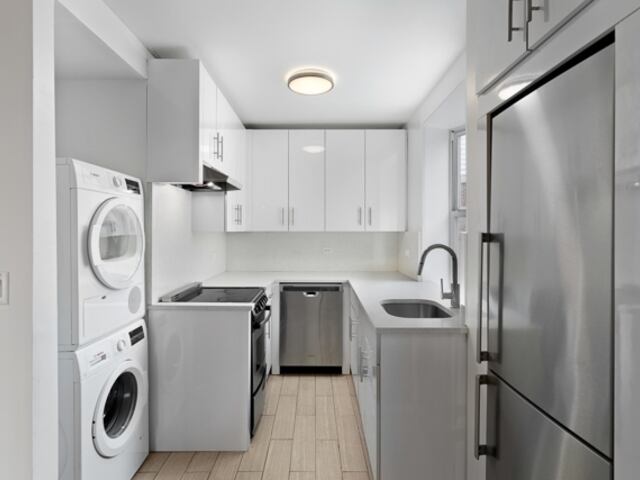 3-Bedroom at 244 East Houston Street