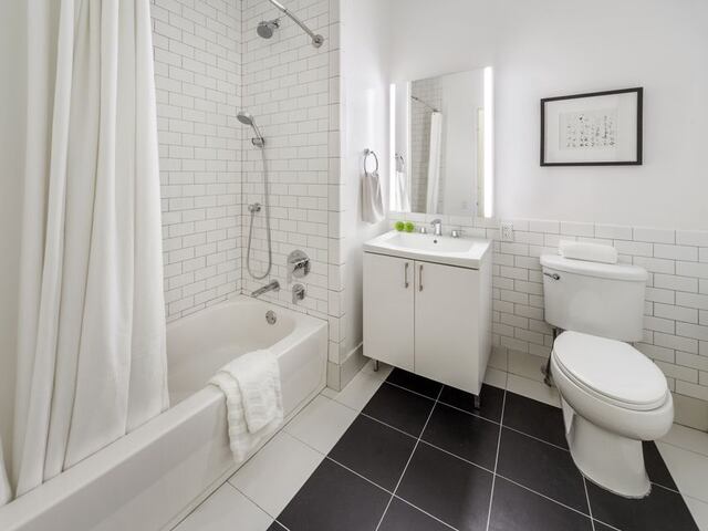 2-Bedroom at 70 Pine Street