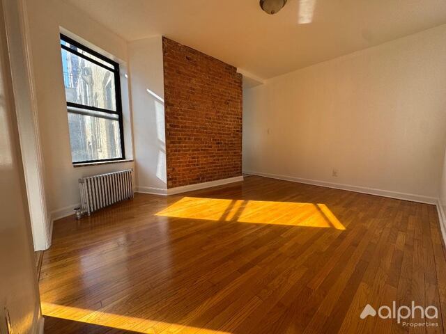 2-Bedroom at 321 East 108th Street