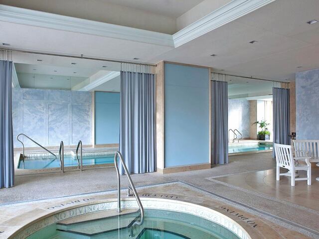 1-Bedroom at Barclay Tower