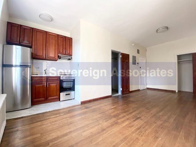 Studio at 235 West 103rd Street