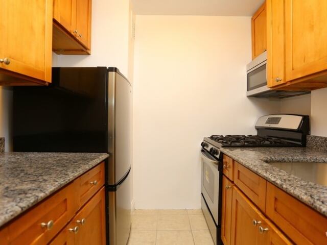 Studio at Park West Village: 788 Columbus Ave