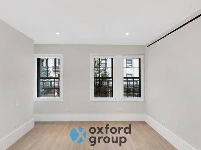 Studio at 6 East 97th Street