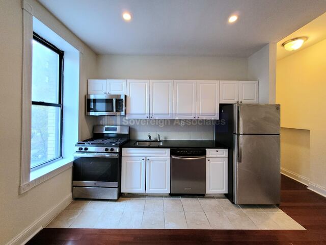 3-Bedroom at 255 Fort Washington Avenue