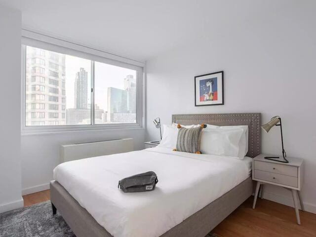1-Bedroom at Two Lincoln Square