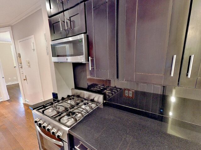 4-Bedroom at 939 Second Avenue