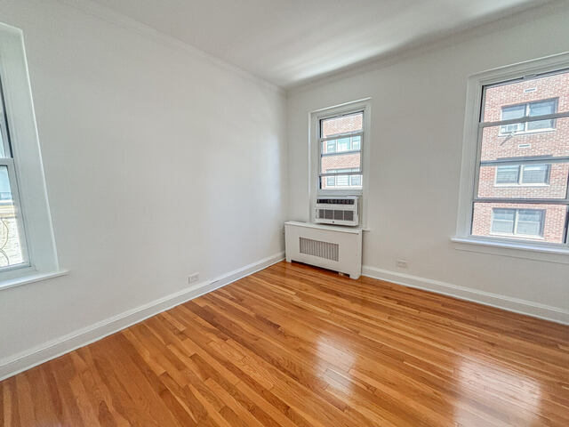 3-Bedroom at Manhattan East: 217 East 66th