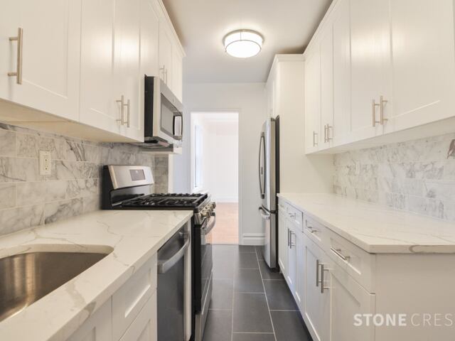3-Bedroom at 200 West 90th Street