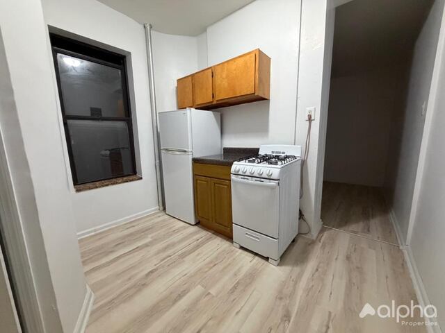 2-Bedroom at 321 East 108th Street