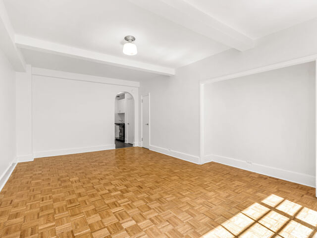Studio at The Beaux Arts: 307 East 44th