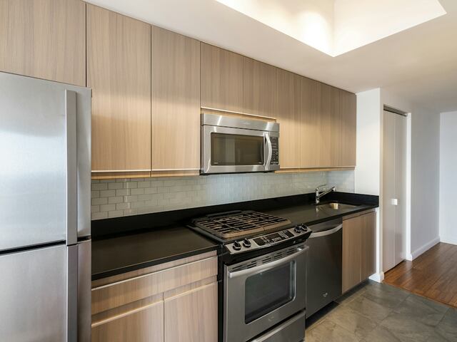 1-Bedroom at 66 Rockwell Place