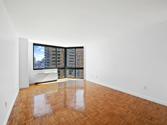 1-Bedroom at 420 West 42nd Street