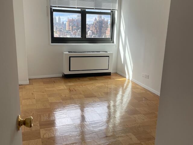 1-Bedroom at Wellesley