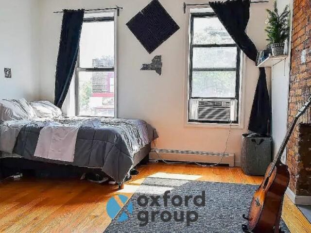 2-Bedroom at 4606 Fifth Avenue