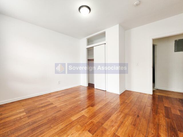 4-Bedroom at 3620 Broadway