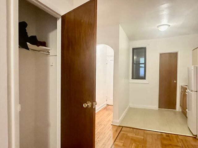 Studio at 1585 First Avenue