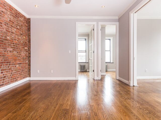 4-Bedroom at 325 East 5th Street
