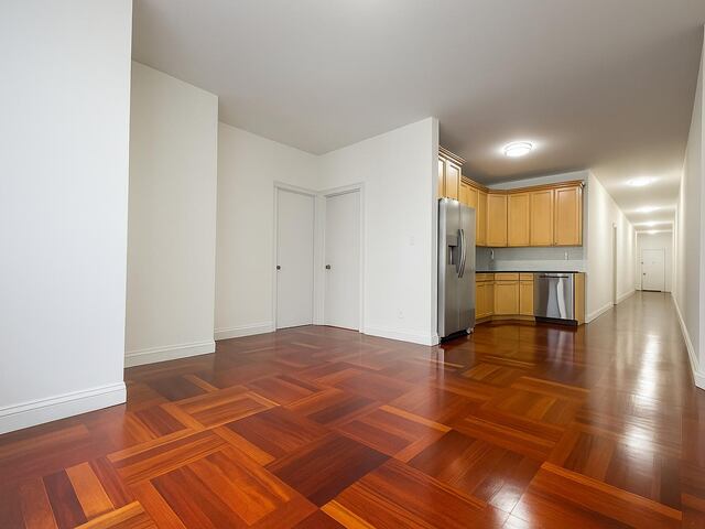 4-Bedroom at The Westbourne : 611 West 137th