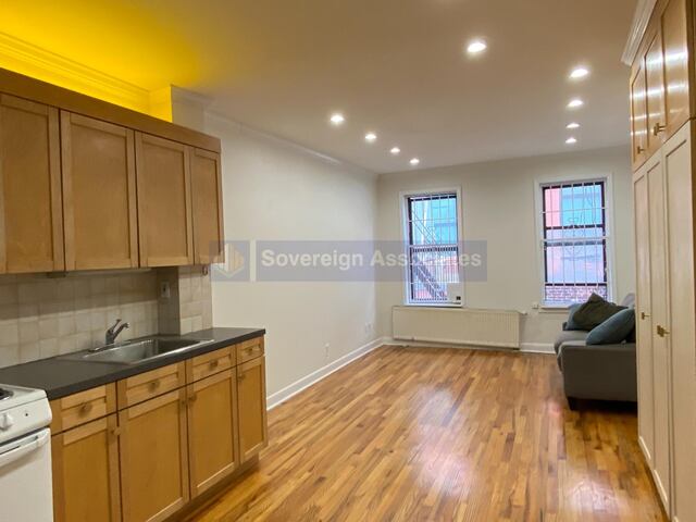 Studio at 527 West 48th Street