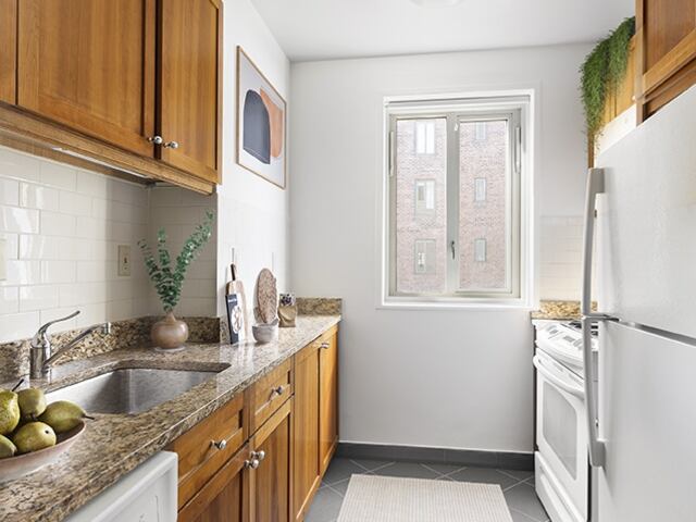 1-Bedroom at Stuyvesant Town: 530-540 East 20th