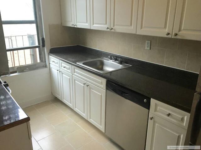 3-Bedroom at 280 Fort Washington Avenue