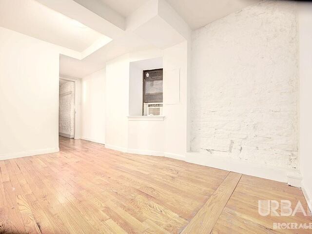 2-Bedroom at 35 Grove Street