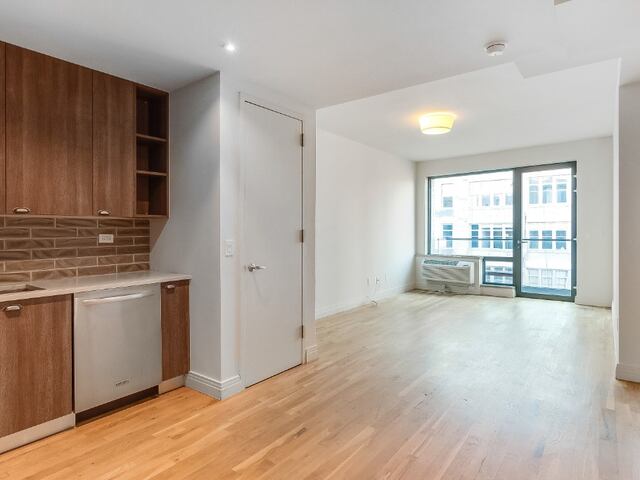 1-Bedroom at 53 Broadway