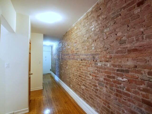 2-Bedroom at 86 Haven Avenue