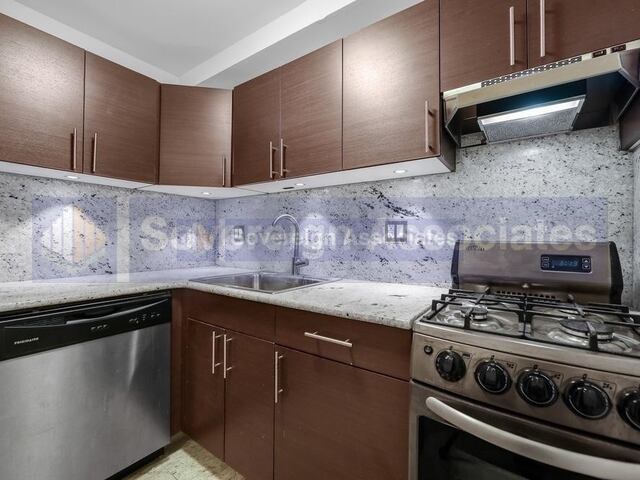 Studio at 425 East 80th Street