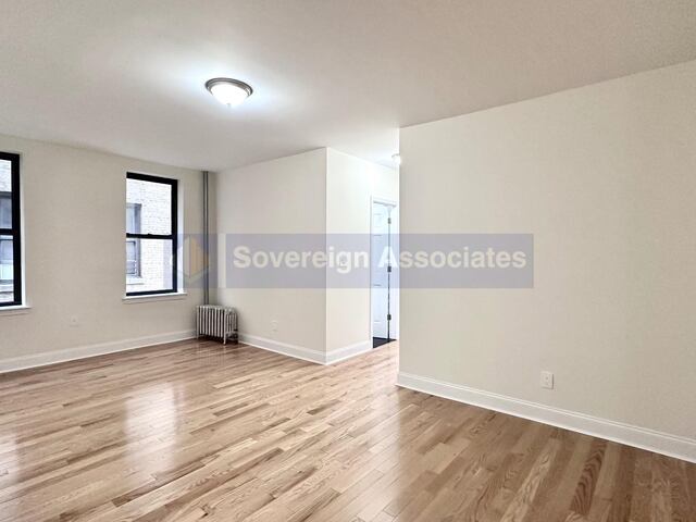 2-Bedroom at 1803 Riverside Drive