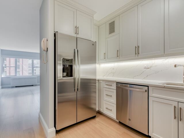 1-Bedroom at One Lincoln Plaza