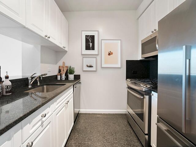 1-Bedroom at Paramount Tower