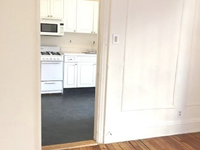 1-Bedroom at 234 Thompson Street