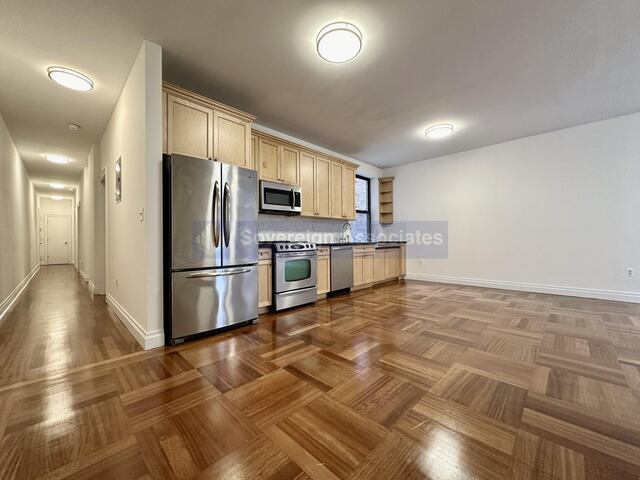 3-Bedroom at The Westbourne : 609 West 137th