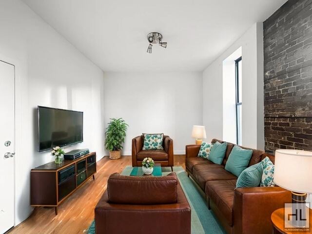 2-Bedroom at 383 West 125th Street