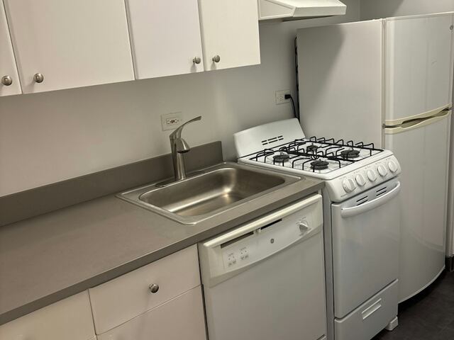 Studio at Ambassador East