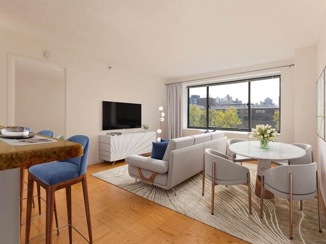 1-Bedroom at Hampton Court