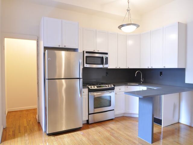 1-Bedroom at 121 Madison Avenue