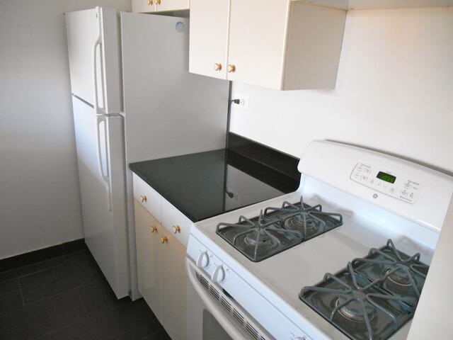 1-Bedroom at Wellesley