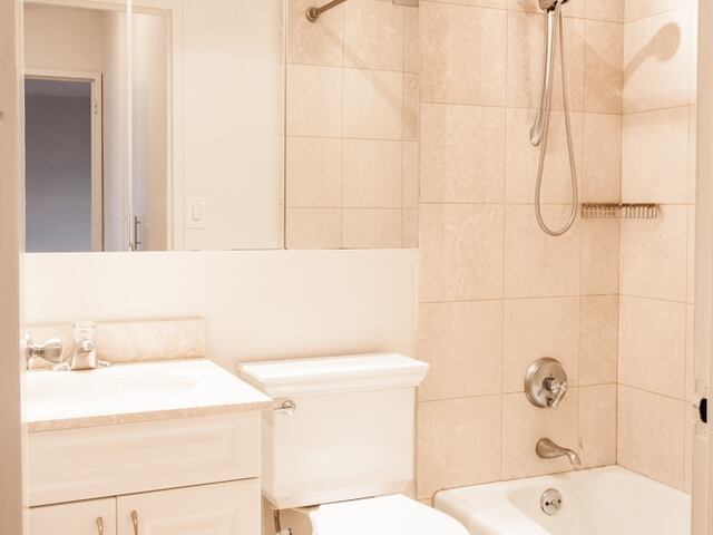 1-Bedroom at Claridge House