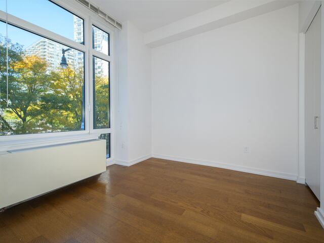 1-Bedroom at The Maximilian