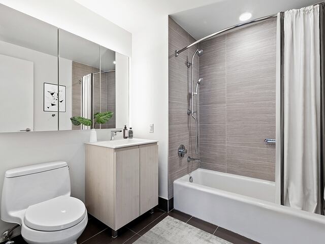 1-Bedroom at Watermark LIC