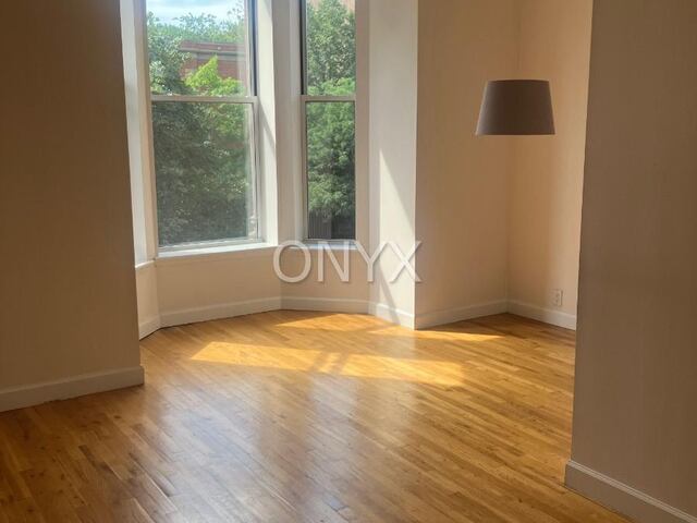 2-Bedroom at 2099 Fifth Avenue