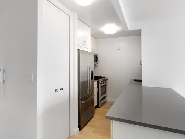 1-Bedroom at Murray Hill Manor