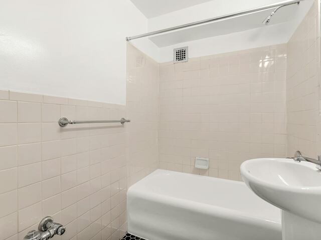 Studio at The Beaux Arts: 307 East 44th