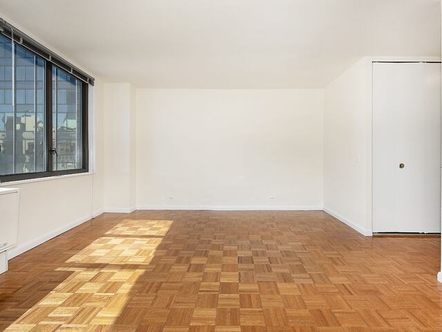 Studio at Carnegie Mews