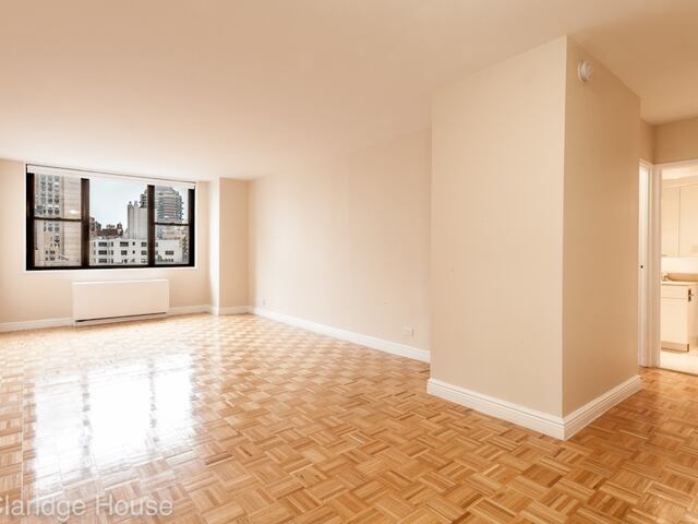 1-Bedroom at Claridge House
