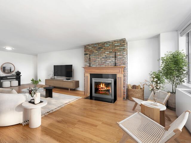 3-Bedroom at West River House