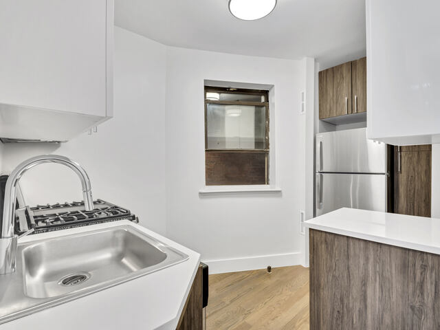 1-Bedroom at 414 West 49th Street